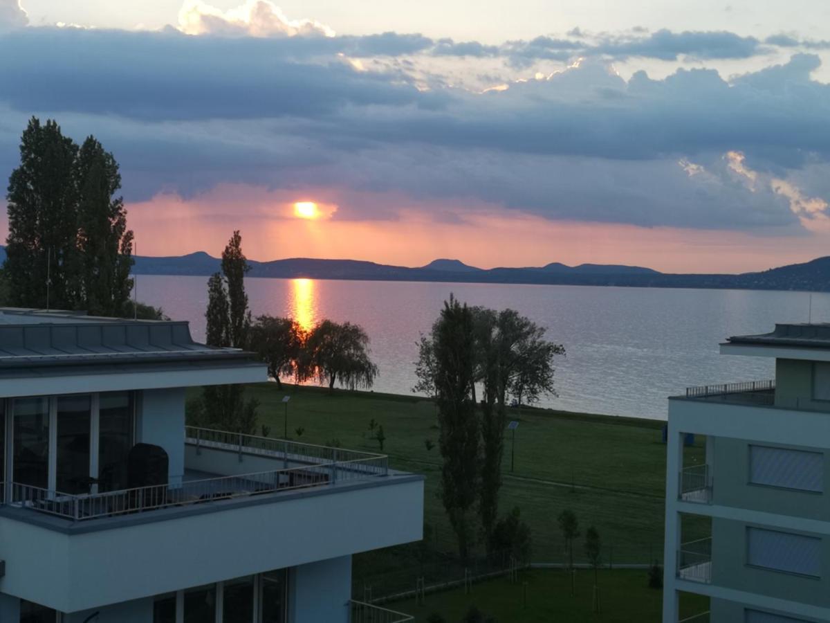 Silver Gray Appartment Balatonlelle Dış mekan fotoğraf
