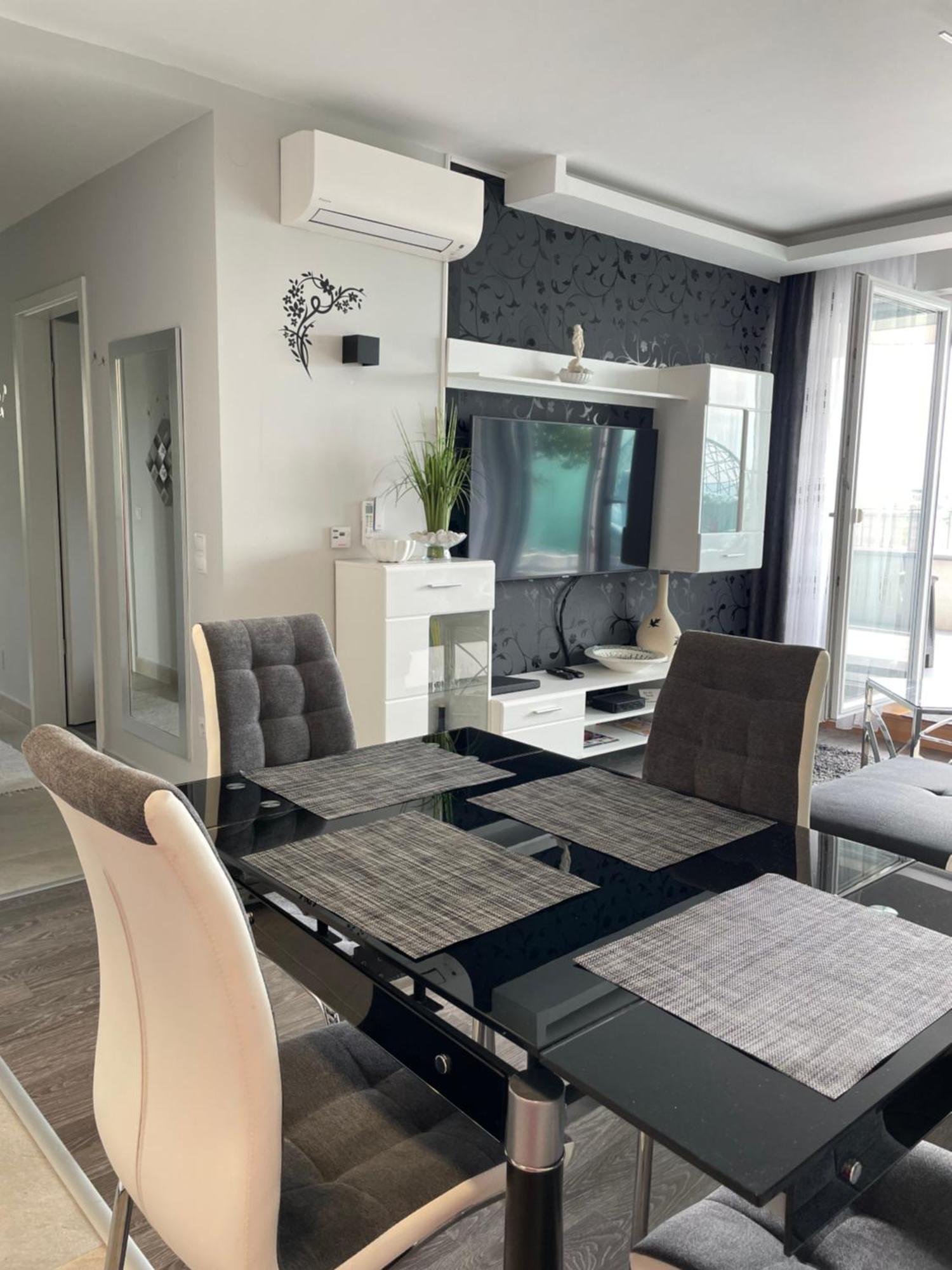 Silver Gray Appartment Balatonlelle Dış mekan fotoğraf